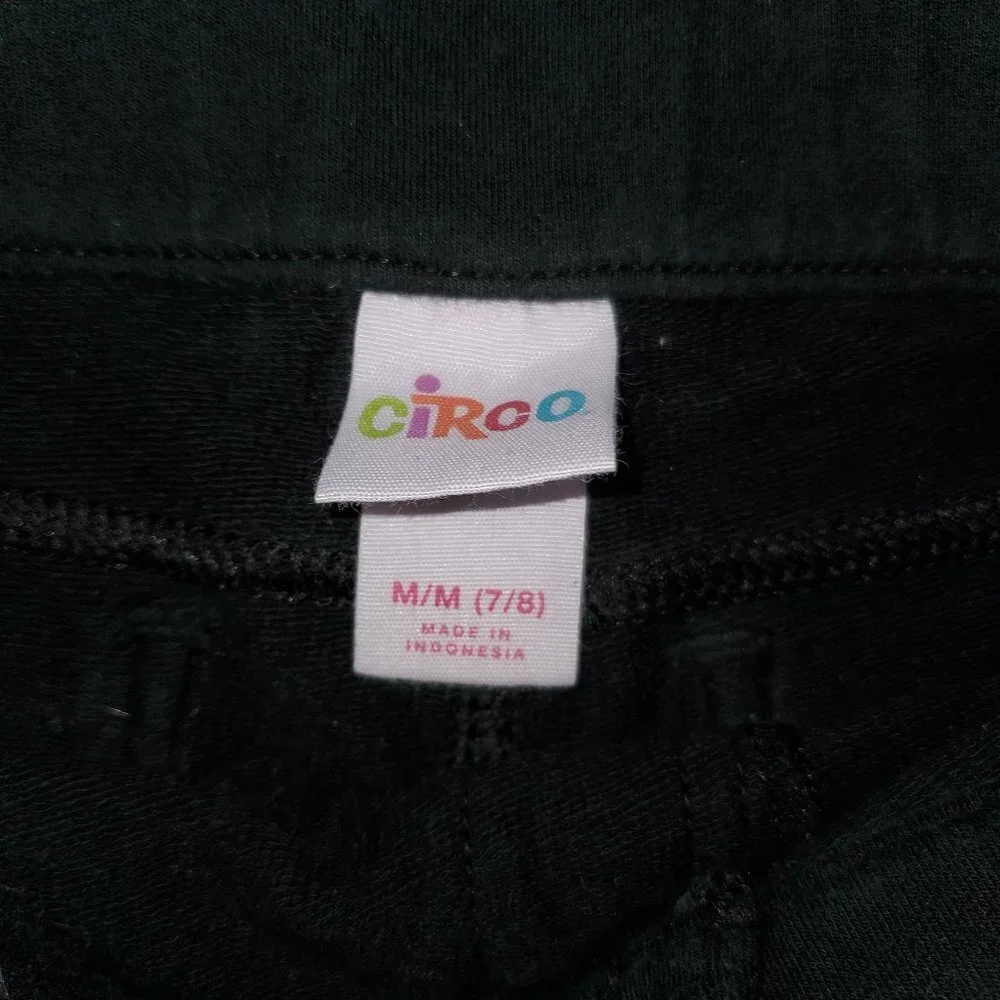 Girls Set of 4 Shorts~~ M (6/7/8)